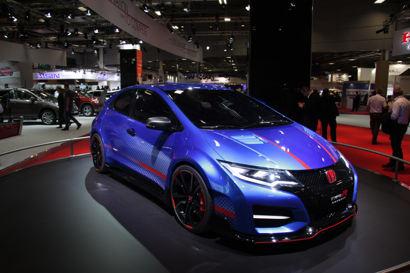 Illustration for article titled The Extreme Honda Civic Type-R Looks Like A Young Samurai Ready To Fight